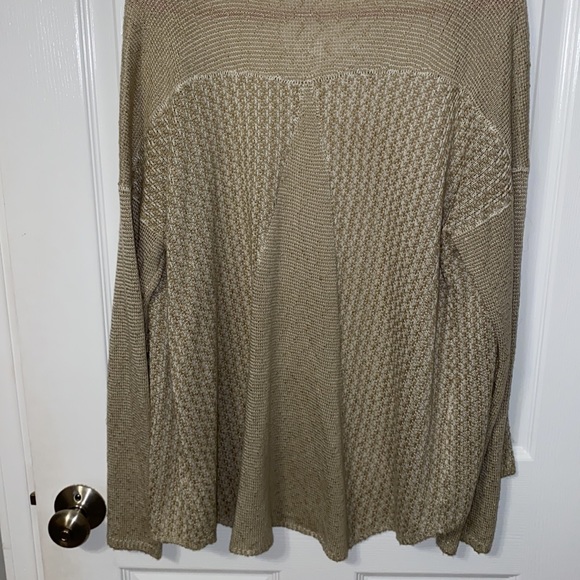 TJ Maxx knit cardigan - Picture 6 of 7